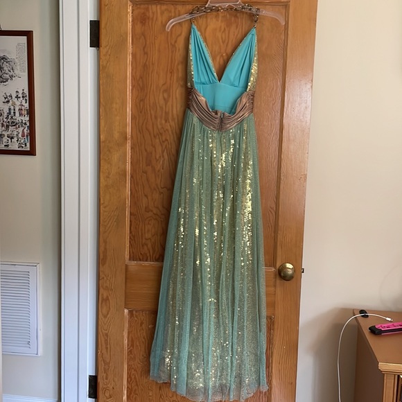 Long, gold sequin dress with teal overlay - Picture 5 of 7